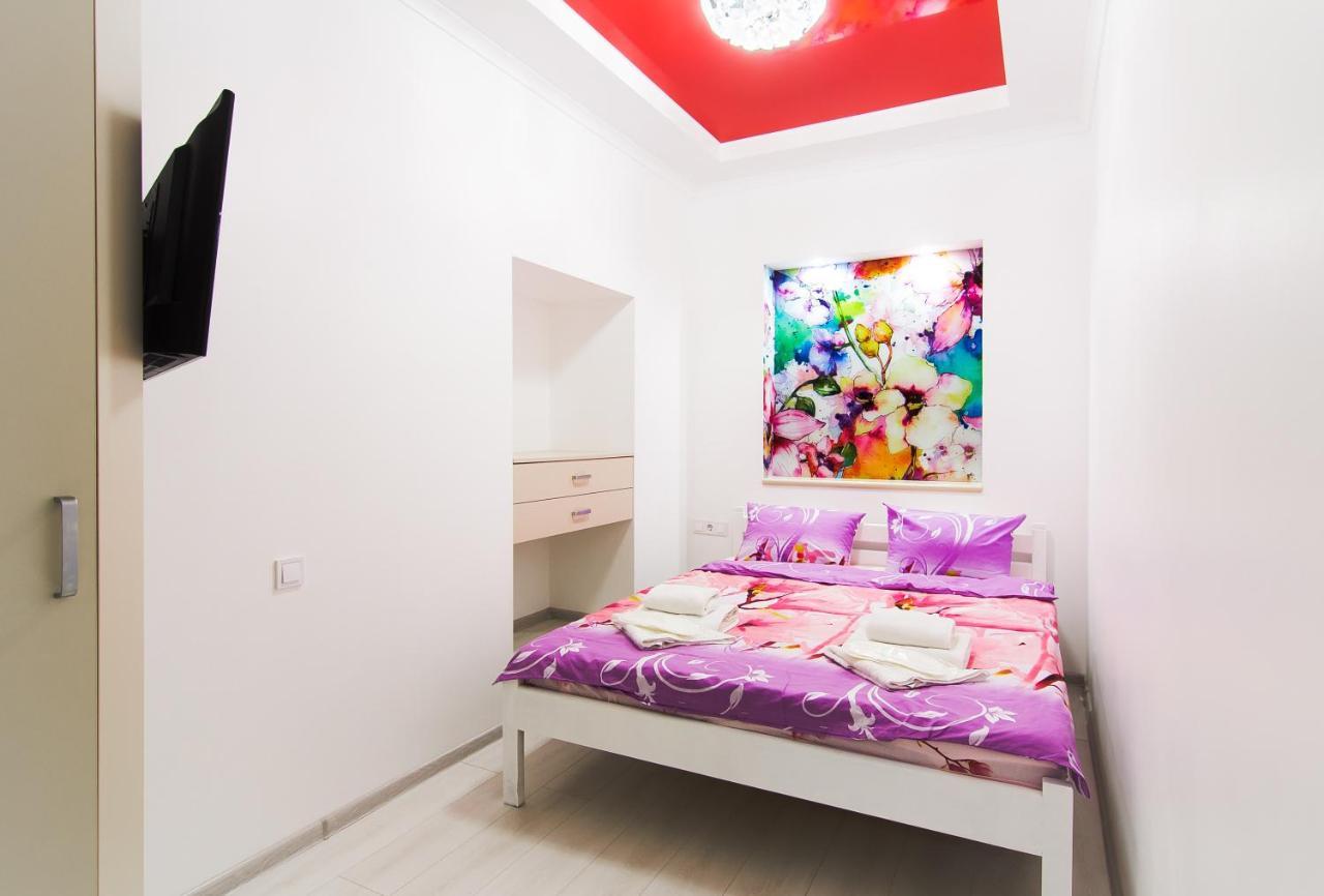 Art Apartments On Deribasovskaya Odessa Extérieur photo