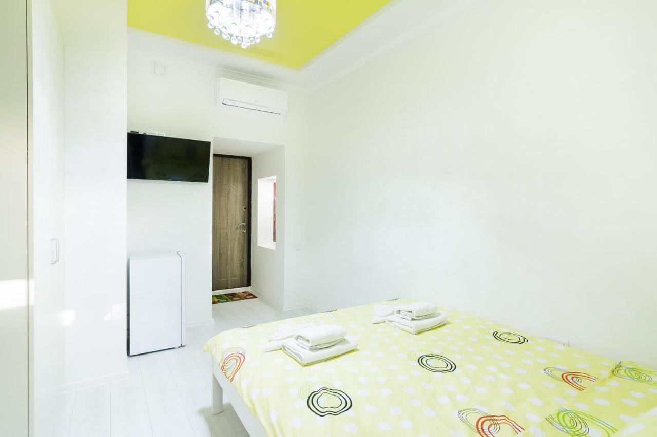 Art Apartments On Deribasovskaya Odessa Extérieur photo
